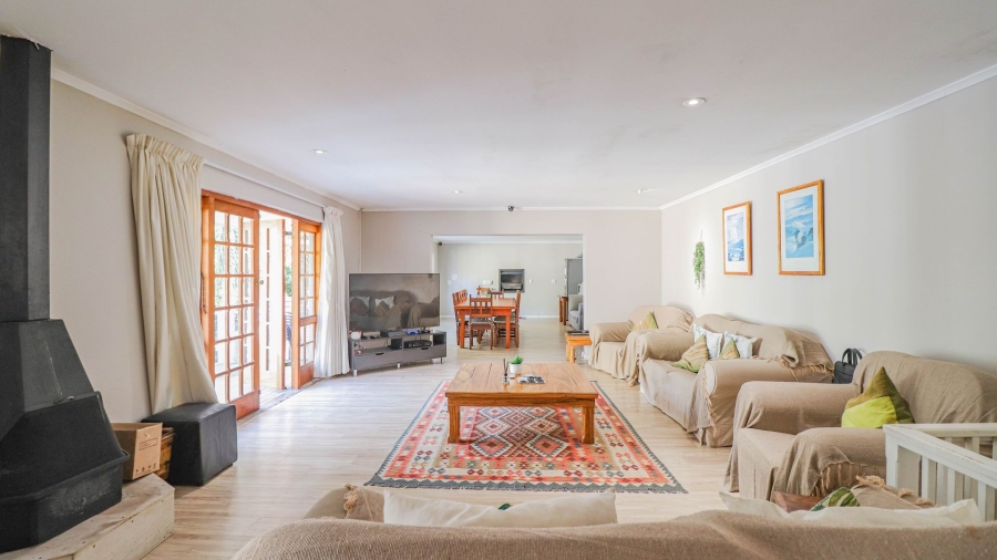 3 Bedroom Property for Sale in Beacon Bay North Eastern Cape